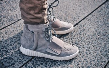 yeezy750怎么搭短裤_yeezy350穿搭