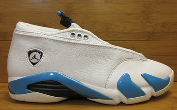 Air Jordan 14 Low “Tarheels”样品