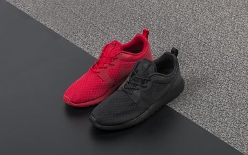 Nike Roshe One Hyperfuse 全新配色