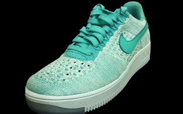 绿光奇迹：Nike Air Force 1 Low Flyknit“GREEN GLOW”配色