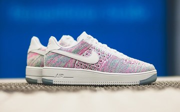 美了美了美了：Nike Air Force 1 Flyknit Low 全新配色设计「Radiant Emerald」