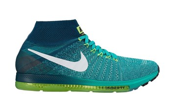 抢先预览！Nike Zoom All Out Flyknit两款新配色曝光