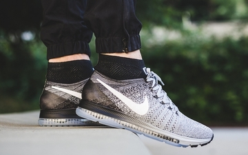 灰色渐变， Zoom All Out Flyknit“Wolf Grey”