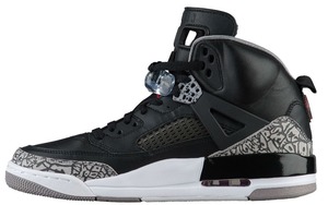 Jordan Spizike “White／Black Cement”将同日发售