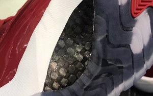 海量实拍！年末两款Jordan 11更多实物细节观察