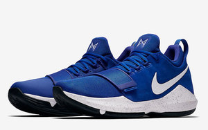 皇家蓝麂皮，Nike PG 1 “Game Royal”