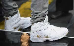 金色猫头鹰，两款Air Jordan 8 Retro OVO确定发售