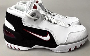 本次复刻实物图流出！Nike Air Zoom Generation “First Game” ！