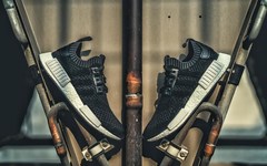 独特编织纹路，INVINCIBLE x A MA MANIERE 三方联名 NMD R1 亮相