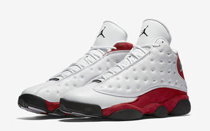 Air Jordan 13 “Chicago”今日重回货架