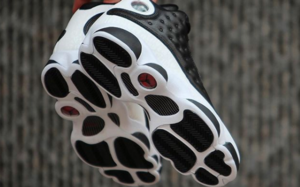 Air Jordan 13 Retro GS “Love & Respect” 实物欣赏