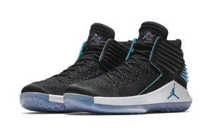 总裁专属？AIR JORDAN XXXII "CEO"实物预览释出