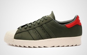 adidas 为 Superstar 80s 推出全新户外升级版本