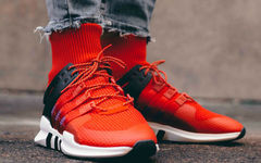 袜套鞋上脚如何？EQT SUPPORT ADV 全新配色“WINTER SCARLET”