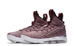 Nike LeBron 15全新配色实物预览