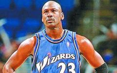 乔丹对篮球的热爱，都涵盖在了这双Air Jordan 13里