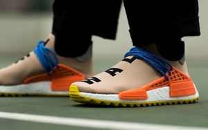 难以抉择！菲董 NMD Hu Trail 系列上脚欣赏