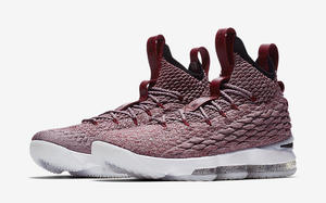 奢侈缓震体验，LEBRON 15 "BURGUNDY"现已上架