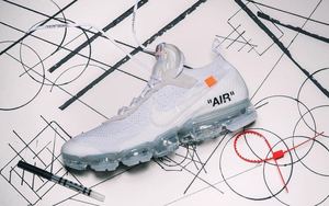 疑似 2018 年版 Virgil Abloh x Nike VaporMax 再度曝光