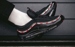 Undefeated x Nike Air Max 97 黑色版本国内将再度上架