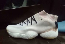 白色天足！adidas BYW 全新配色曝光！