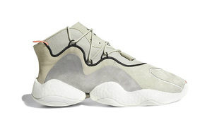 再释新配色！adidas Crazy BYW “Khaki Grey” 即将来袭！