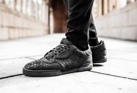 奢华！Yeezy PowerPhase 蛇皮定制版上脚！