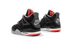 Air Jordan 4 “Bred” 或将推迟至4月发售！