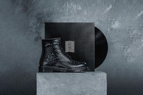 Dr.Martens 与 Joy Division 及 New Order 打造联名企划