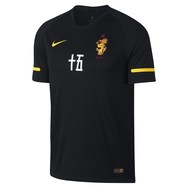 陈冠希参与设计，CLOT x Nike 联名足球球衣发售详情公开