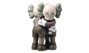 KAWS “TOGETHER” 玩偶系列即将发售！