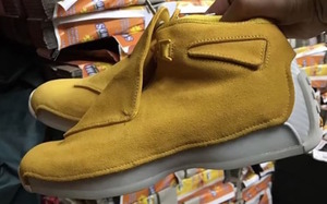 姜黄配色释出！Air Jordan 18 “Yellow Suede” 实物曝光！