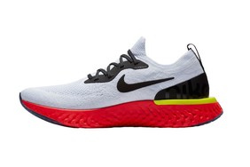 抢眼配色！Nike Epic React Flyknit“True White”发售详情公开