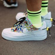 酷！专为村上隆打造的 Nike Air Force 1 专属客制鞋款