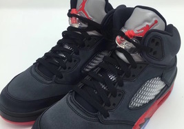 全新丝绸版本！Air Jordan 5 Satin “Bred” 曝光！