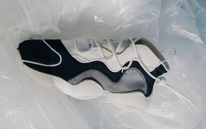再度携手！Bristol Studio x adidas Crazy BYW 套装秋冬登场！