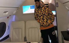 The Weeknd 曝光更多 A BATHING APE 联名单品