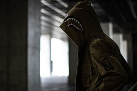 A BATHING APE 全新 Shark Parachute Jacket 即将上架！