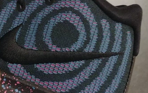 渐变色调！Nike Kyrie 4 “Laser Fuchsia” 八一来袭！