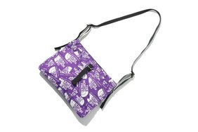 THE NORTH FACE PURPLE LABEL 推出全新 Logo 印花包袋系列