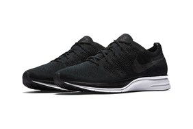 抢先预览！ Nike Flyknit Trainer 全新黑白配色