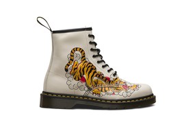 Dr. Martens 全新“Tattoo”别注限定系列