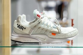 什么！又有用户获得一双 OW x Nike Air Presto 作为补偿？