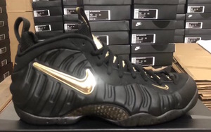 闪耀黑金！全新 Air Foamposite Pro 首次曝光！