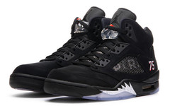 系列周边一同释出！跳票王 Air Jordan 5 “PSG” 空降本周！