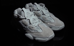  Yeezy 500 的第四双配色 “Salt” 实物近赏！