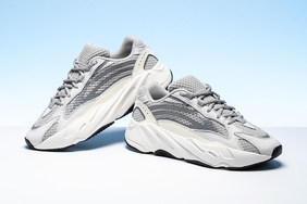 抢先预览！ YEEZY BOOST 700 V2 全新配色“Static”