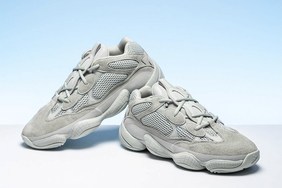 近赏 adidas YEEZY 500 全新配色“Salt”