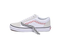 Vans 推出可替换 Logo 配色的 Old Skool 鞋款