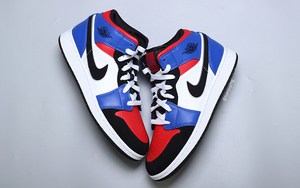 人气配色再现！Air Jordan 1 Mid 释出全新 “Top 3” 配色！